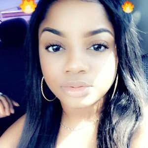 Meet your Posher, Mahogany